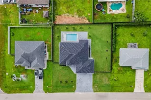 338 NE 24th Terrace, Cape Coral, FL 33909 - Photo 6