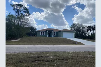 6004 Pecan Cir, Labelle, FL 33935 - Photo 2