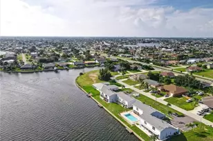 707 SW 3rd Ct, Cape Coral, FL 33991 - Photo 28