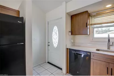 707 SW 3rd Ct #103, Cape Coral, FL 33991 - Photo 34