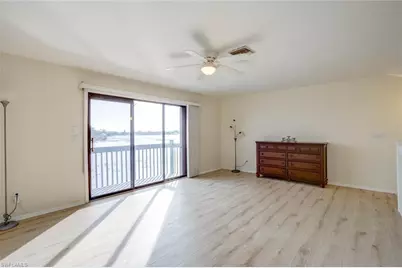 707 SW 3rd Ct #103, Cape Coral, FL 33991 - Photo 16