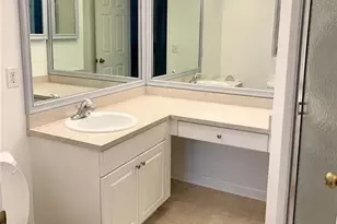 1400 NE 17th Pl, Cape Coral, FL 33909 - Photo 2