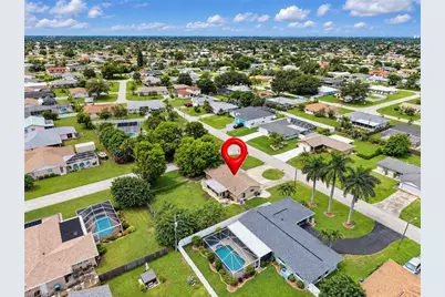 1204 SE 35th St, Cape Coral, FL 33904 - Photo 6