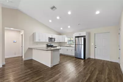 9018 Penny Cir, Labelle, FL 33935 - Photo 12