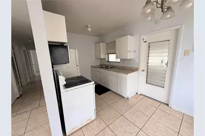 2249 Ednor St, Port Charlotte, FL 33952 - Photo 4