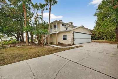 14941 Center St, Fort Myers, FL 33905 - Photo 2