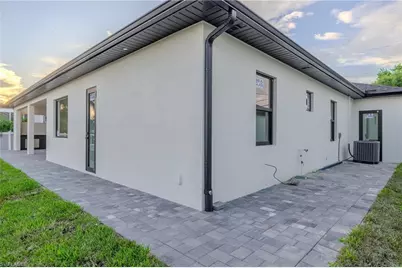 920 SE 5th Ter, Cape Coral, FL 33990 - Photo 46