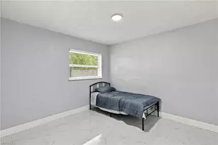 380 New York Dr, Fort Myers, FL 33905 - Photo 16