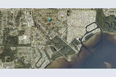 248 Lowell Ave, North Fort Myers, FL 33917 - Photo 2