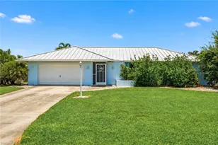 7211 Reymoor Dr, North Fort Myers, FL 33917 - Photo 2