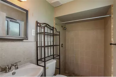117 SE 45th Ter, Cape Coral, FL 33904 - Photo 16