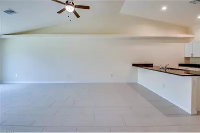 1635 SW 33rd St, Cape Coral, FL 33914 - Photo 8
