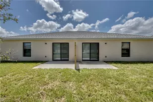 1635 SW 33rd St, Cape Coral, FL 33914 - Photo 2