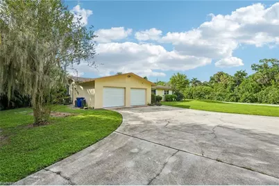 51 Lagoon Dr, North Fort Myers, FL 33903 - Photo 52