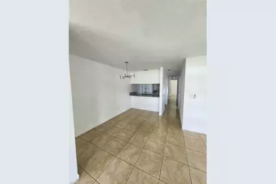 903 SE 23rd Pl, Cape Coral, FL 33990 - Photo 2