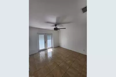 903 SE 23rd Pl #B, Cape Coral, FL 33990 - Photo 14
