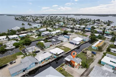 2644 Cajuput St, Matlacha, FL 33993 - Photo 22