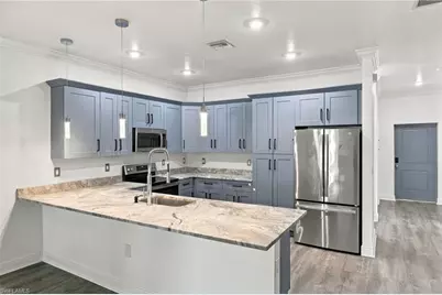 2116 Palm Ave, Fort Myers, FL 33916 - Photo 8