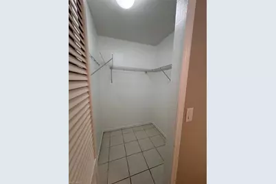 112 SE 12th St, Cape Coral, FL 33990 - Photo 6