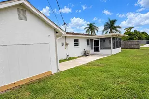 200 Alabama Rd S, Lehigh Acres, FL 33936 - Photo 26