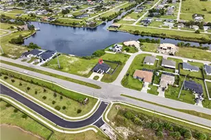 1135 Tropicana Parkway W, Cape Coral, FL 33993 - Photo 40