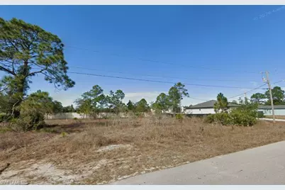 714 Bedford Point Ave, Lehigh Acres, FL 33974 - Photo 2
