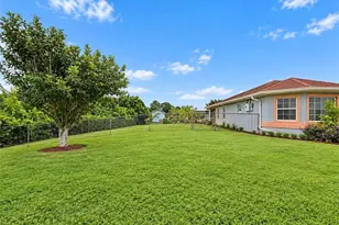 902 Susan Ave N, Lehigh Acres, FL 33971 - Photo 2