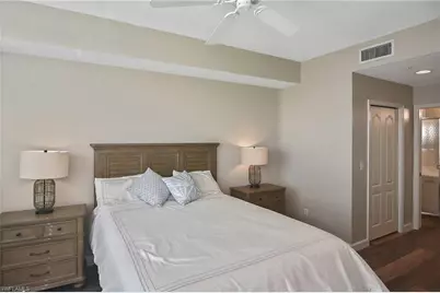 8056 Queen Palm Ln #643, Fort Myers, FL 33966 - Photo 14