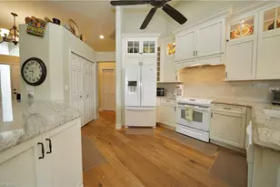 9201 Old Hickory Cir, Fort Myers, FL 33912 - Photo 28