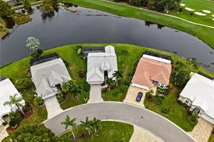 9201 Old Hickory Cir, Fort Myers, FL 33912 - Photo 2