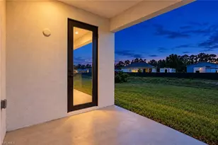 2426 Mae Ave S, Lehigh Acres, FL 33973 - Photo 16