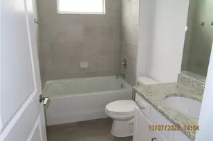 17401 Walnut Run Dr, Alva, FL 33920 - Photo 4