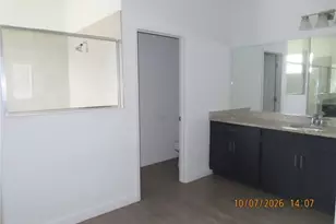 17401 Walnut Run Dr, Alva, FL 33920 - Photo 14
