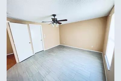 10650 Jacatree Ct, Lehigh Acres, FL 33936 - Photo 12