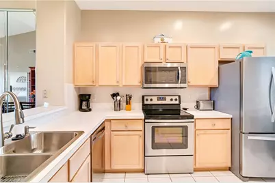 16430 Millstone Cir #303, Fort Myers, FL 33908 - Photo 6