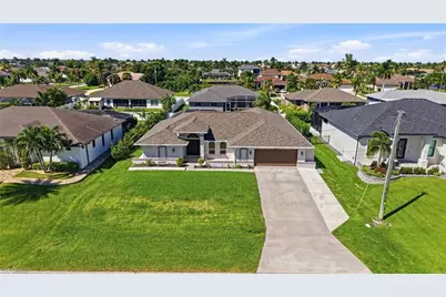 3914 SW 25th Ct, Cape Coral, FL 33914 - Photo 2