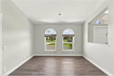 3914 SW 25th Ct, Cape Coral, FL 33914 - Photo 6