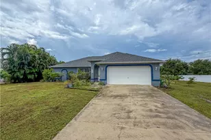 924 NW 12th Pl, Cape Coral, FL 33993 - Photo 38