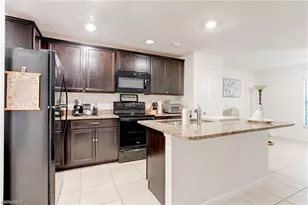 816 Lystra Ave, Fort Myers, FL 33913 - Photo 8