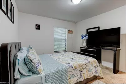 816 Lystra Ave, Fort Myers, FL 33913 - Photo 16