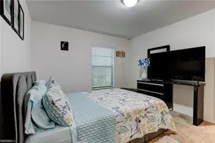 816 Lystra Ave, Fort Myers, FL 33913 - Photo 16