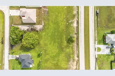 2807 Tropicana Pkwy W, Cape Coral, FL 33993 - Photo 4