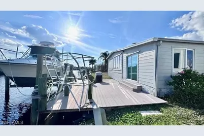 5545 Sir Walter Way, North Fort Myers, FL 33917 - Photo 1