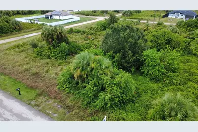 739 Cardinal St E, Lehigh Acres, FL 33974 - Photo 2