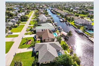 1506 SW 52nd Ln, Cape Coral, FL 33914 - Photo 6