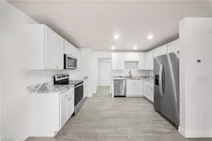 2405 Maple Ave, Fort Myers, FL 33901 - Photo 8