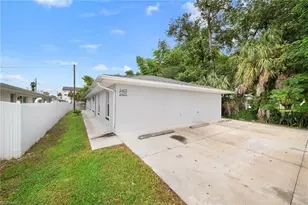 2405 Maple Ave, Fort Myers, FL 33901 - Photo 2