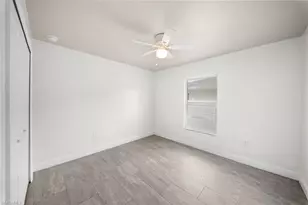 2405 Maple Ave, Fort Myers, FL 33901 - Photo 14