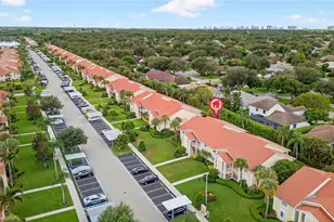 7761 Jewel Ln, Naples, FL 34109 - Photo 32