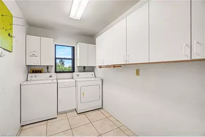 4221 SW 2nd Ave, Cape Coral, FL 33914 - Photo 12
